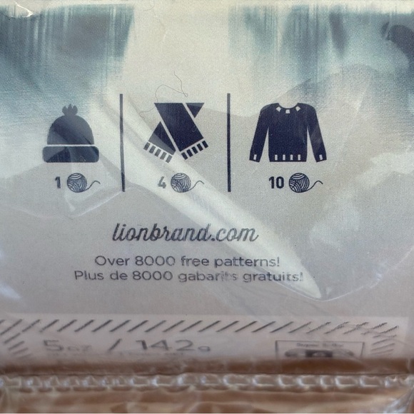 Patons Hometown Divine NWT super bulky deep grey acrylic mohair bundle lot 3 - Picture 9 of 10